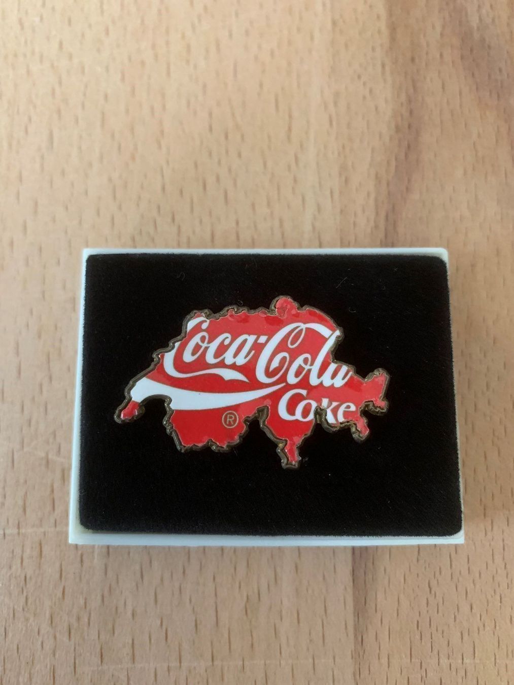 Coca-Cola Plaketten & Abzeichen: Coca Cola Schweiz – Neu (gemäss Beschreibung) aus Zauggenried von Mr-Jackman