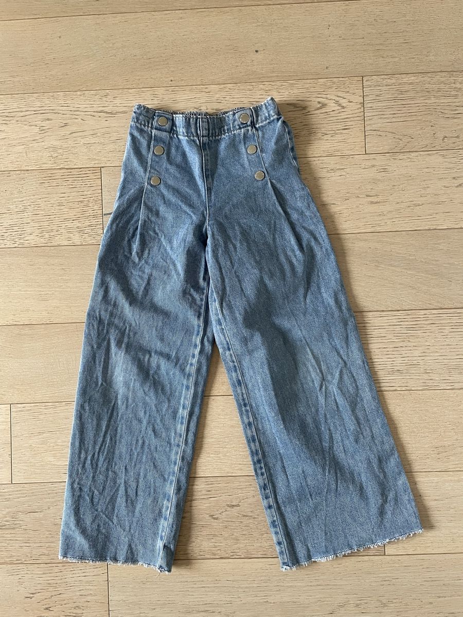 H&M Pantaloni: Wide leg Jeans Mädchen Gr.128 – Usato da Mies venduto da jul_f7rh
