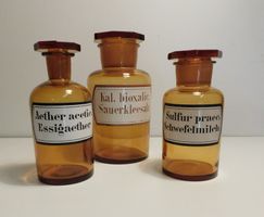 Antik 3 Apotheker Flaschen Kristall