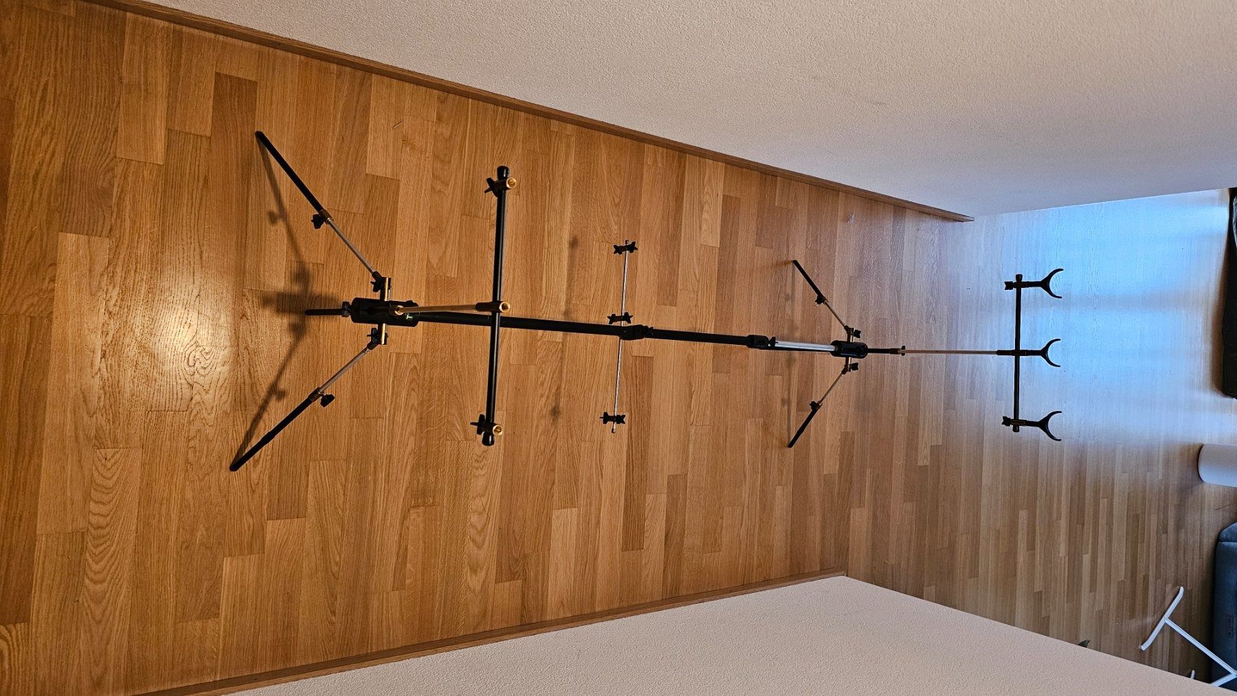 Rutenhalter Rodpod Rutenständer Highpod von TAZ Karpfen (Gebraucht) in ...