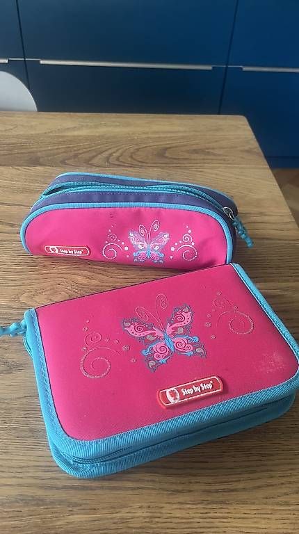 Schüler-Etuis: Etui Step by Step – Gebraucht aus Nidau von Plaenkehaus23