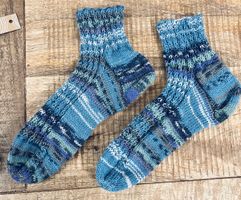 Warme, handgestrickte Socken, Gr. 38/39