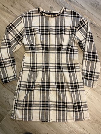 BERSHKA Kleid Gr.M
