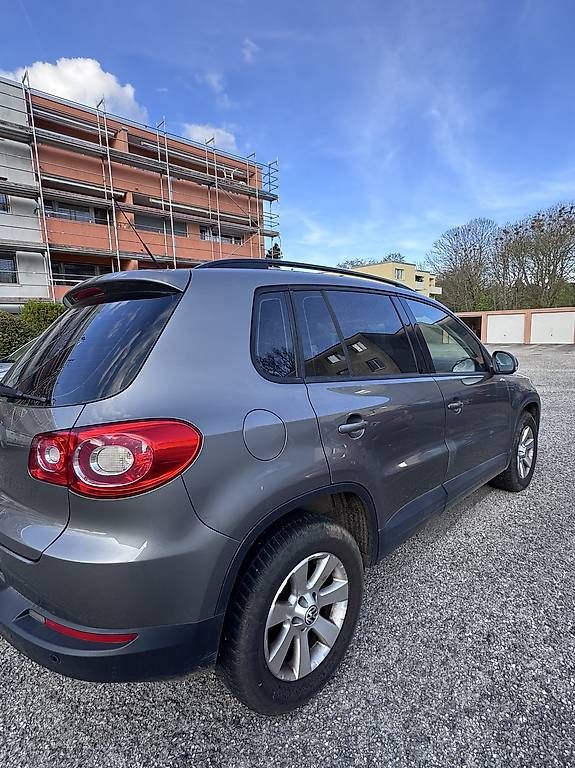 VW Autos: Tiguan 2.0 Track & Field – Gebraucht aus Colombier NE von Joe_27 3