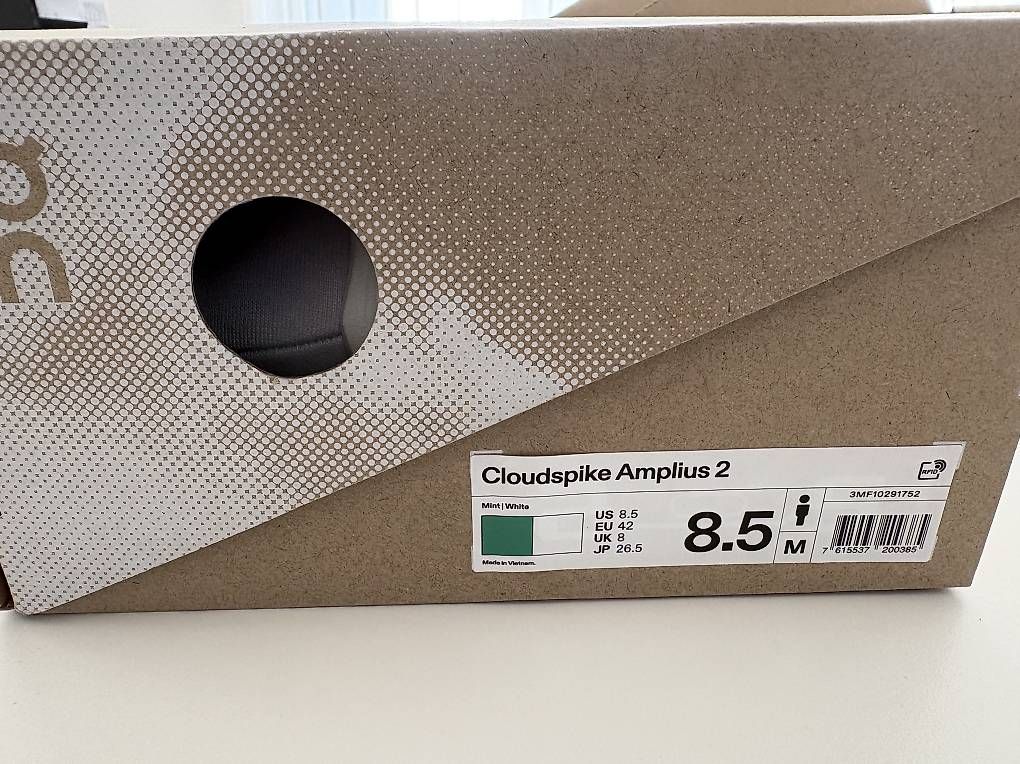On Scarpe da uomo: ON Cloudspike Amplius 2 / Nagelschuhe originalverpackt – Nuovo e nell'imballaggio originale da Münsingen venduto da ours_le_lapin 3