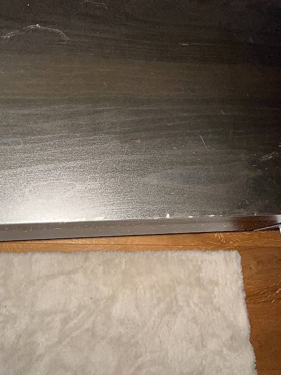 Scrivanie: IKEA MICKE Schreibtisch  Schwarzbraun – Usato da Adligenswil venduto da TST04 1