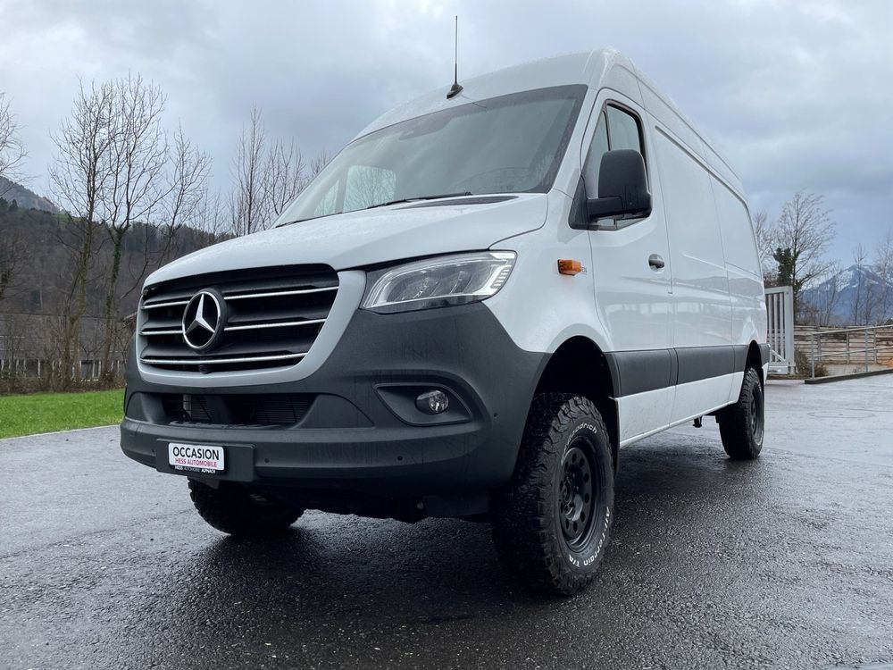 MERCEDES-BENZ Sprinter 319 CDI Standard 9G-TRONIC 4x4