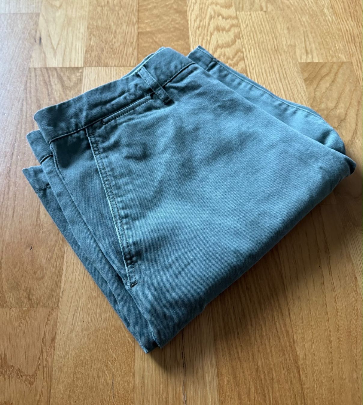 Lacoste Hosen: Originale Lacoste Hose Grösse 38 – Gebraucht aus Bern von Mimmo00 6