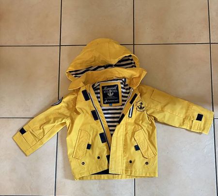 Veste de pluie taille 92