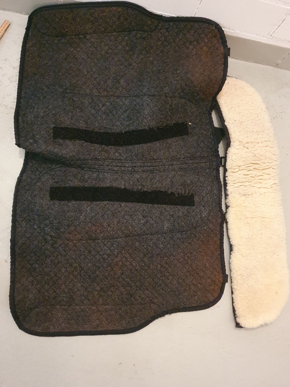 Sattel & Sattelzubehör: Wanderreitpad mit Einlagen / Barefoot – Gebraucht aus Matzingen von jes_b6vj 1