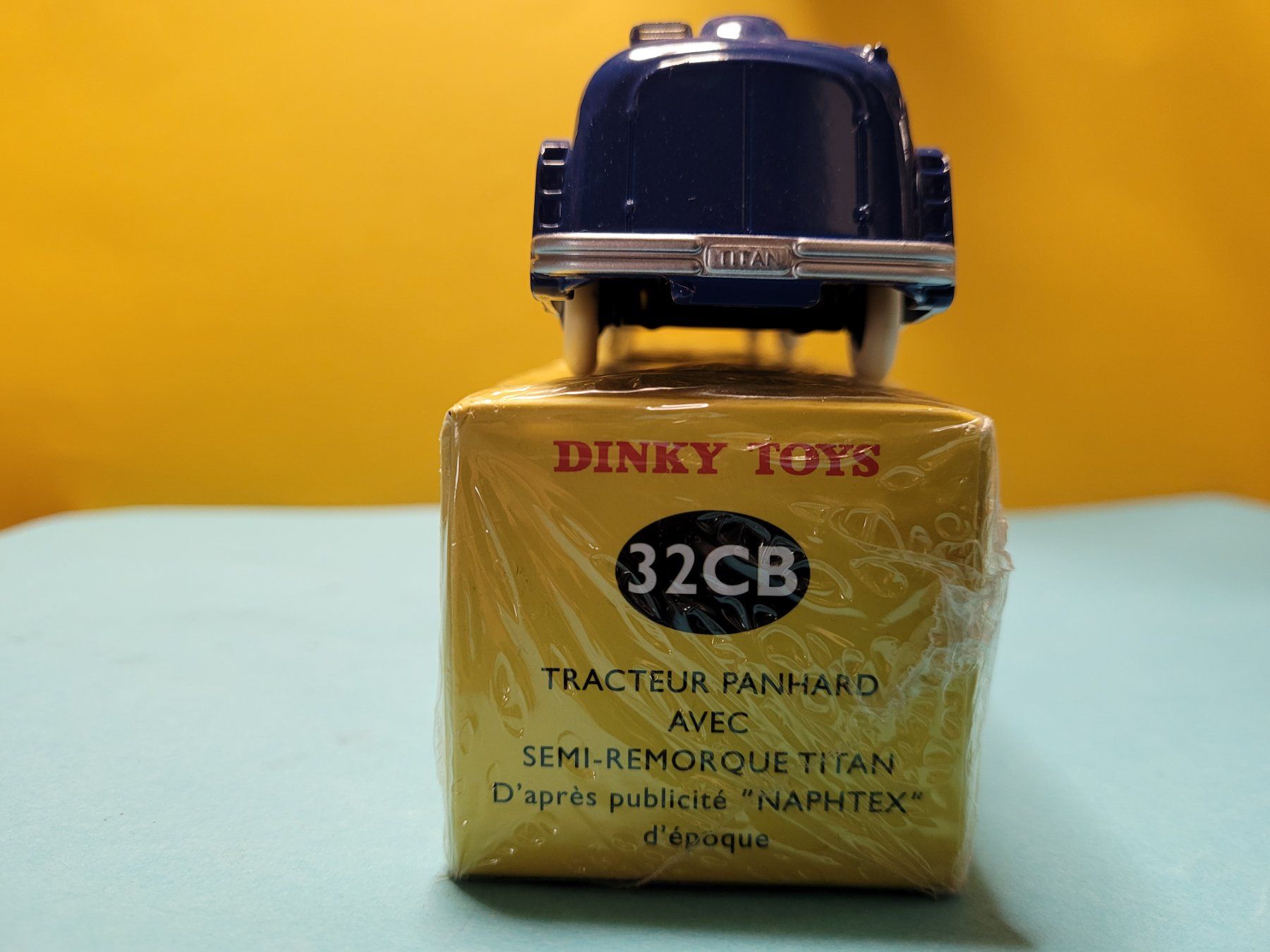 Dinky Toys Modellautos: Panhard semi-remorque citerne Naphtex Dinky Atlas – Neu (gemäss Beschreibung) aus Domdidier von Bimbo57 4