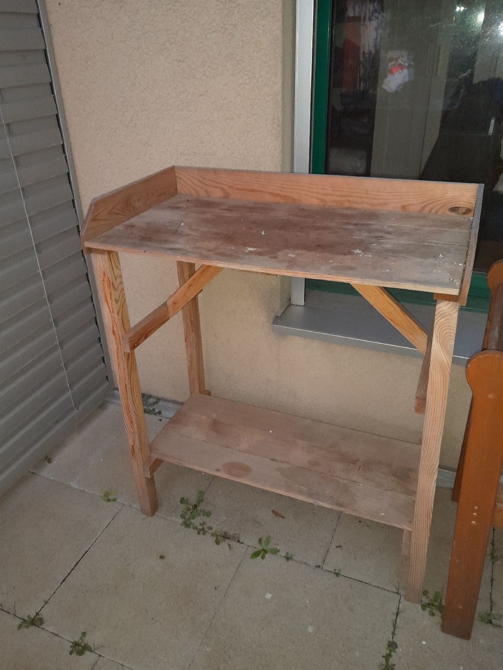 Tische: Pflanztisch mit Gebrauchsspuren – Gebraucht aus Derendingen von MKGartenpflege26