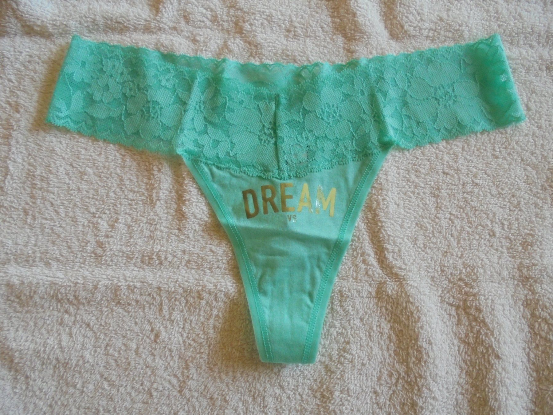 Victoria's Secret Sonstige Unterwäsche: VICTORIA'S SECRET THONG, S, NEU – Neu und originalverpackt aus Aarau Rohr von PinkSchwein