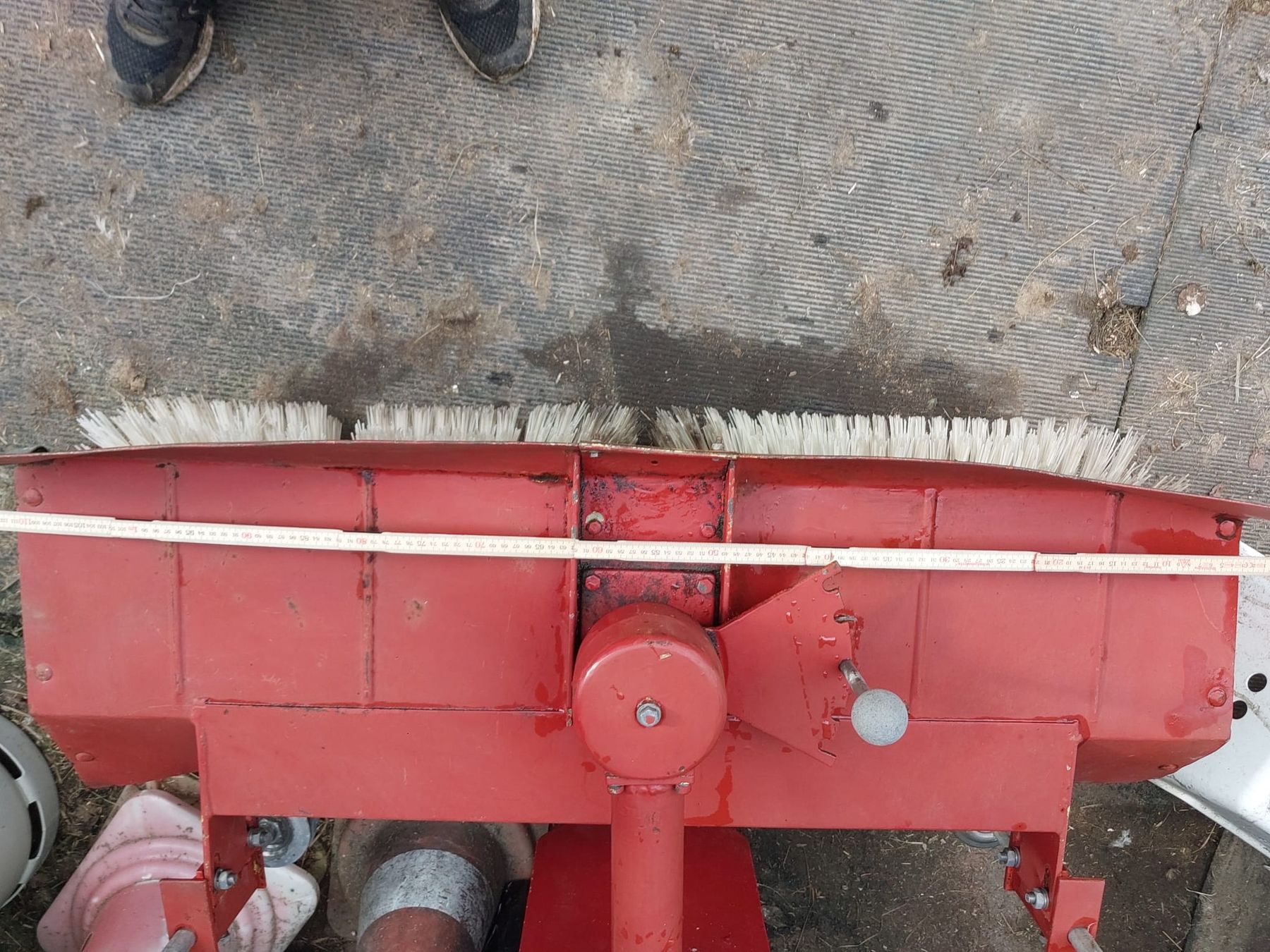 Alle Maschinen: Kehrmaschine zu Rapid oder Aebi  – Gebraucht aus Eggiwil von DT1998 1