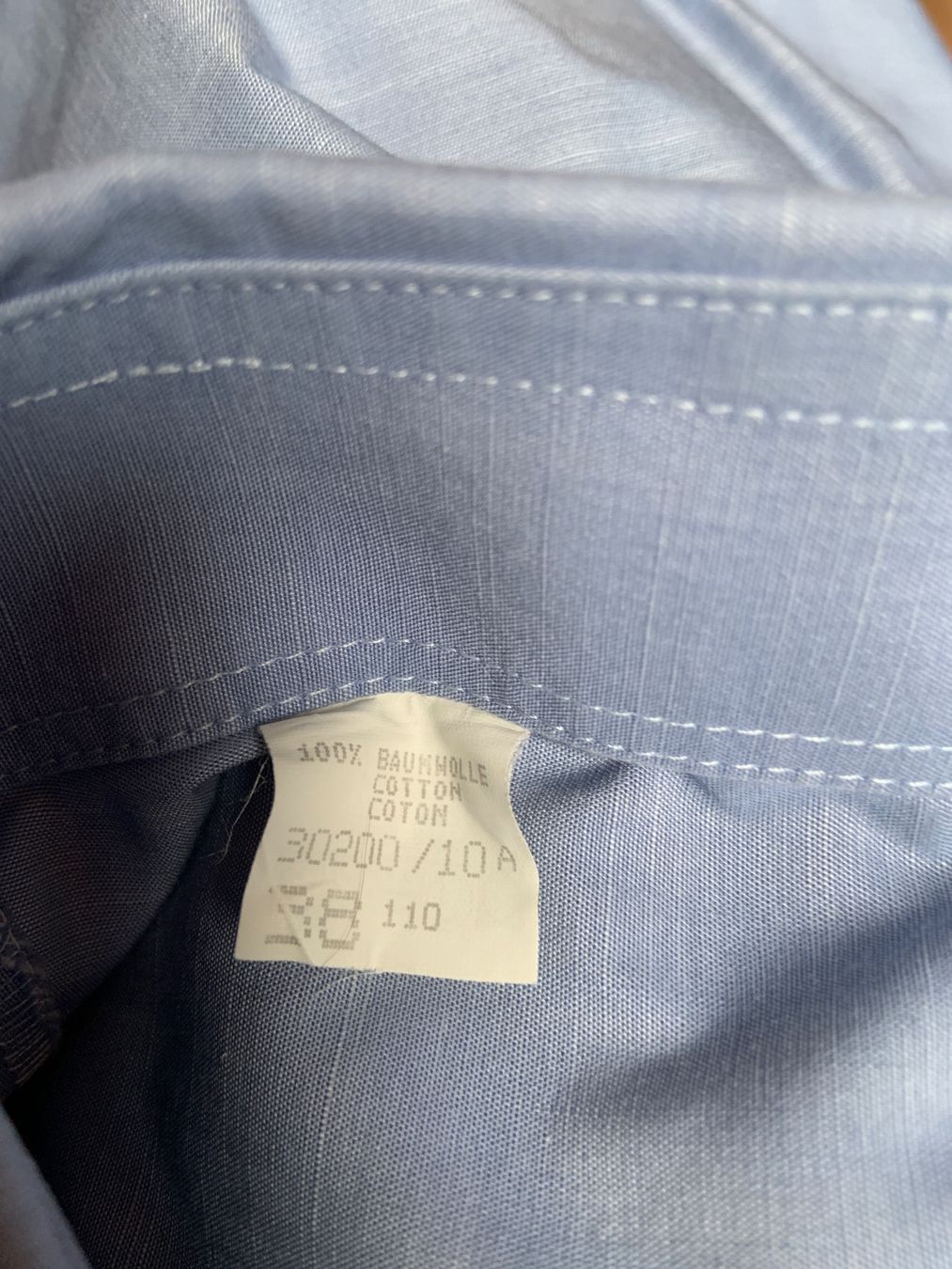 Camicie: Chemise – Usato da Ecublens VD venduto da timily 2