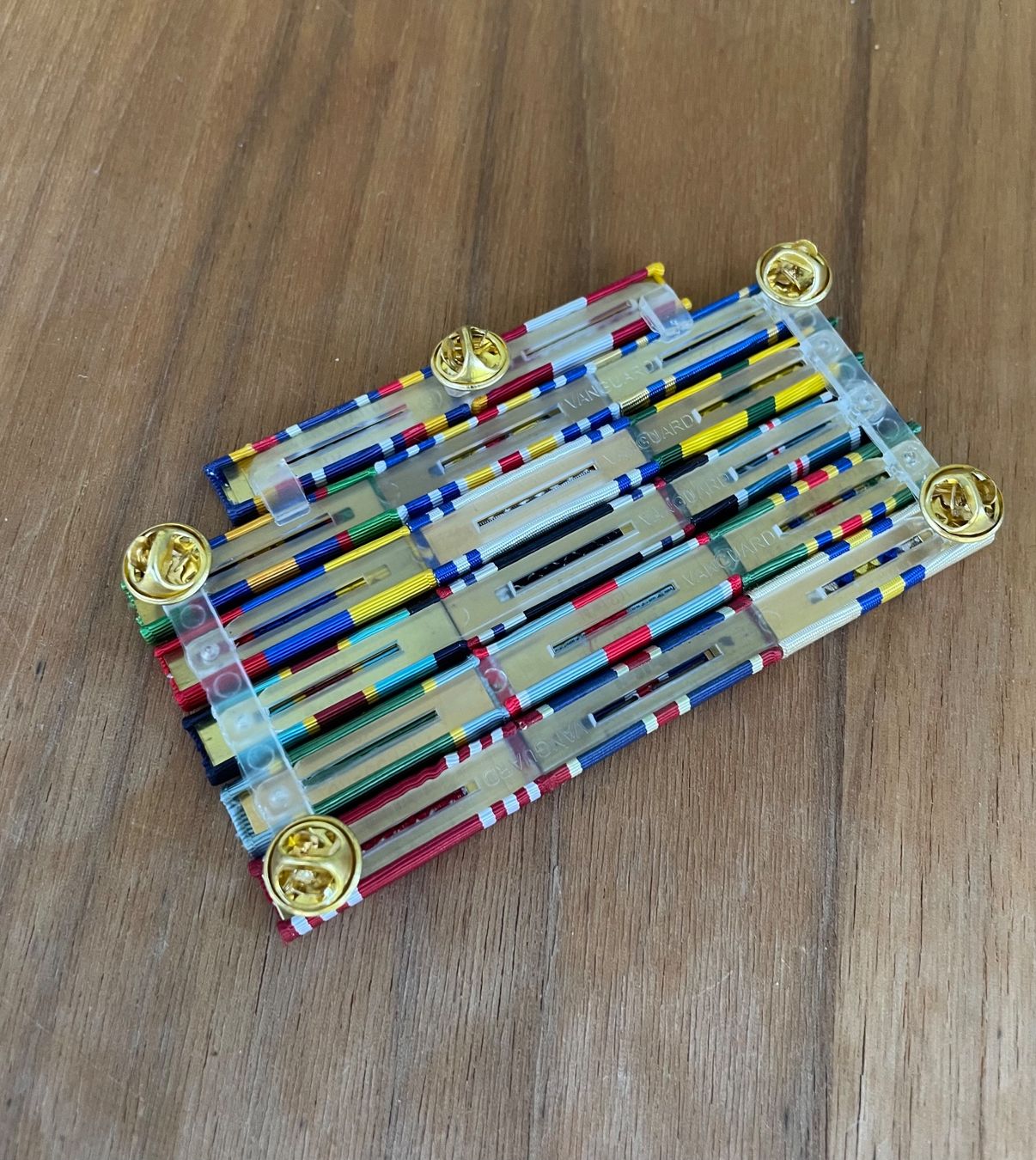 Plaketten & Abzeichen: 17 US Army Ribbons – Gebraucht aus Basel von OrdenMax 2