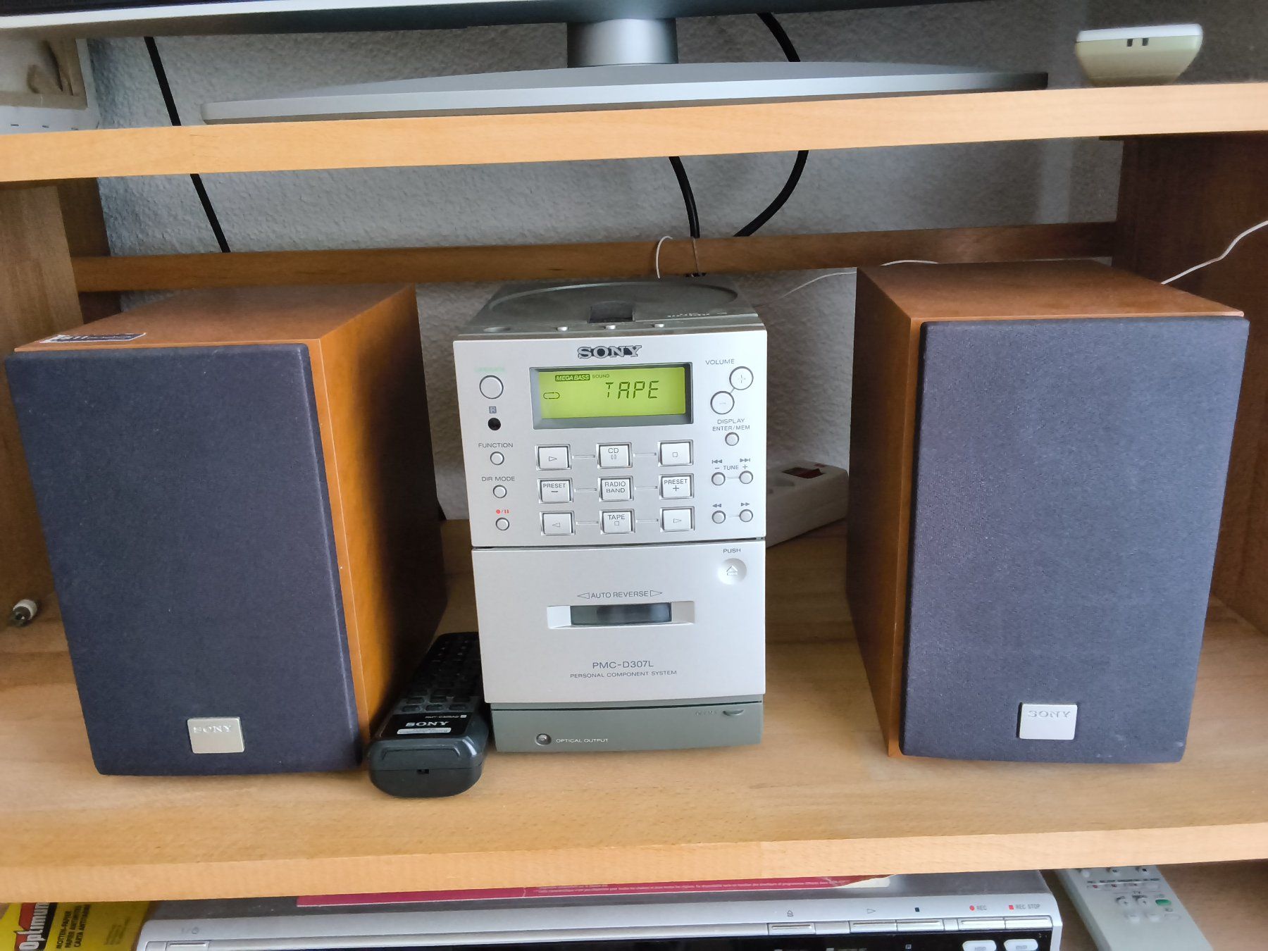 Sony Radio: Sony PMC-D305L mit Lautsprechern – Usato da Eschenbach SG venduto da mari-be