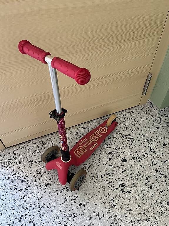Kickboard: Mini Micro Scooter – D'occasion à Davos Dorf par hof_t6tv