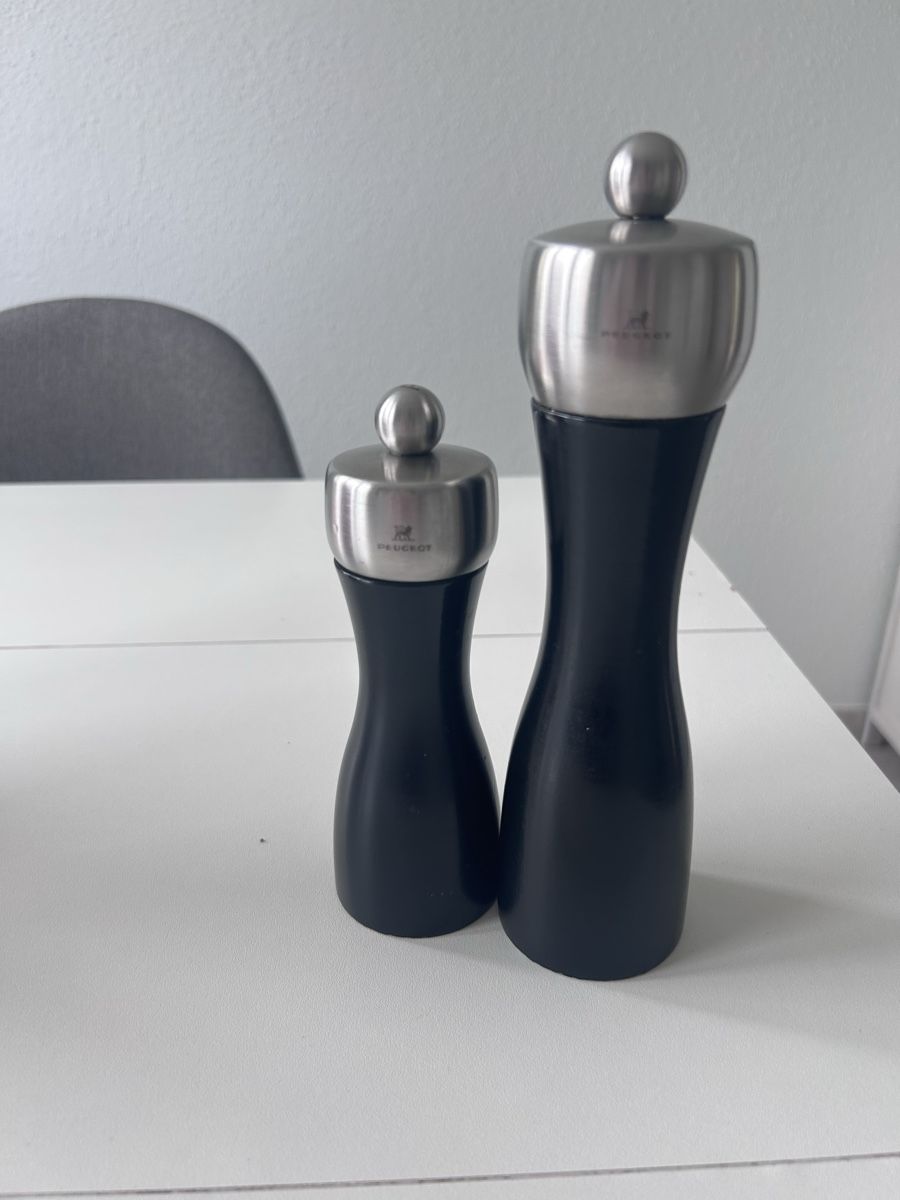 Elettrodomestici da cucina: Pfeffer-& Salzspender – Usato da Düdingen venduto da Sarindlibindli