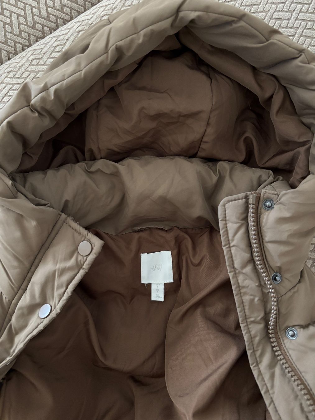 H&M Cappotti: Warme Winterjacke – Usato da Bern venduto da ViksiBash 5