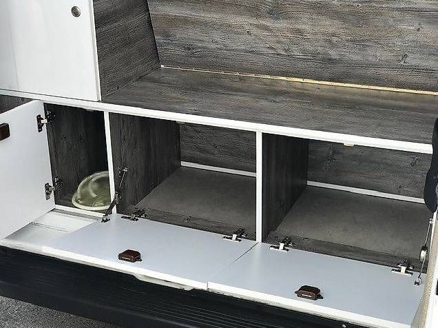 Mobilhome: SUPERGÜNSTIGER CAMPER ZUM LOSFAHREN – Usato da Thun venduto da Urs3600 2