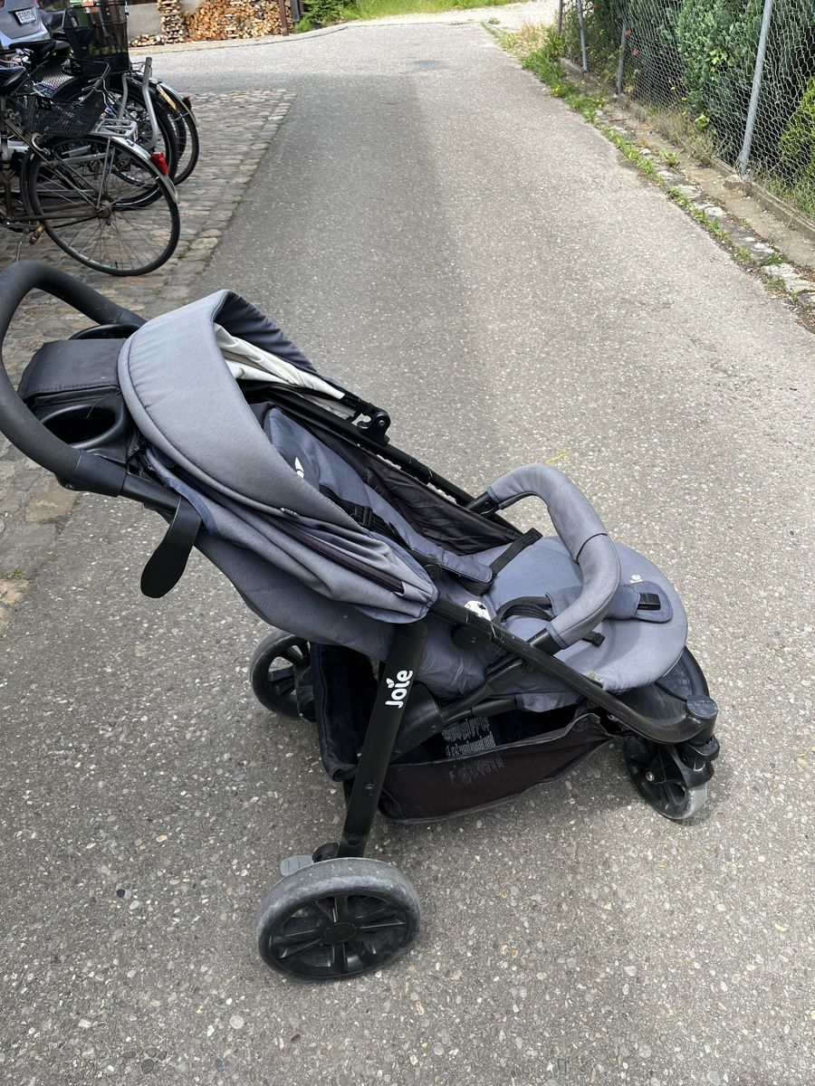 Joie Carrozzine: Joie Kinderwagen – Usato da Madiswil venduto da mutu30 5