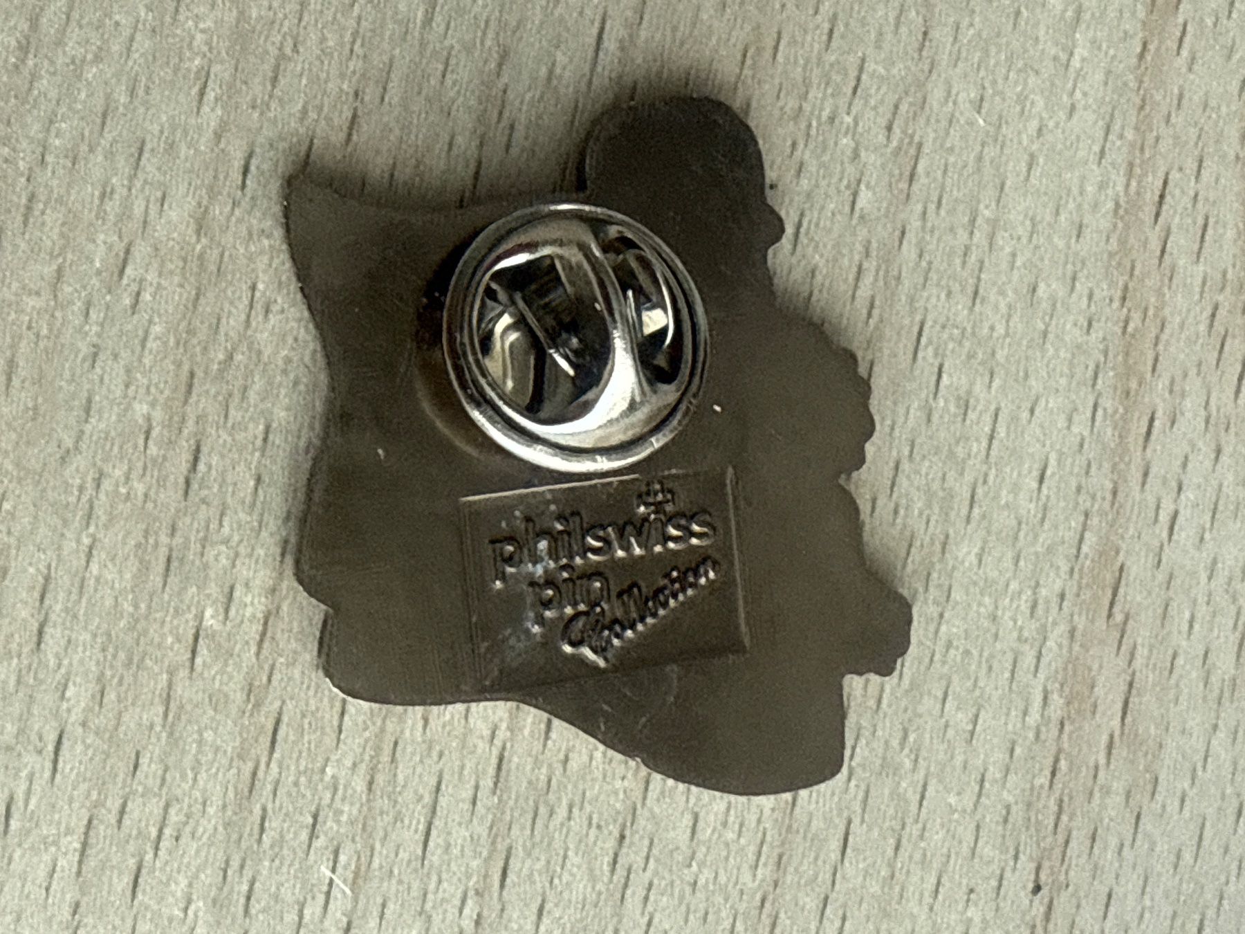 Placchette & Badge: Pin Tracht Nidwalden – Usato da Glattbrugg venduto da Schweigmatt 1