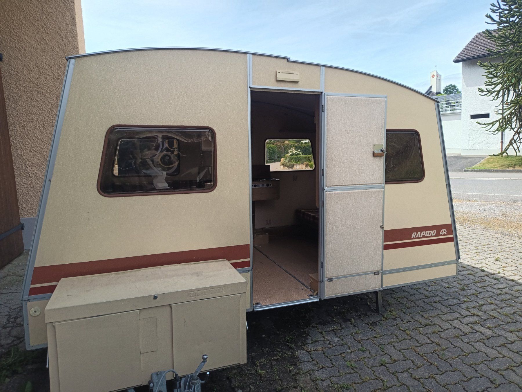 Mobilhome: Wohnwagen Rapido Confort – Usato da Wallisellen venduto da techta 1