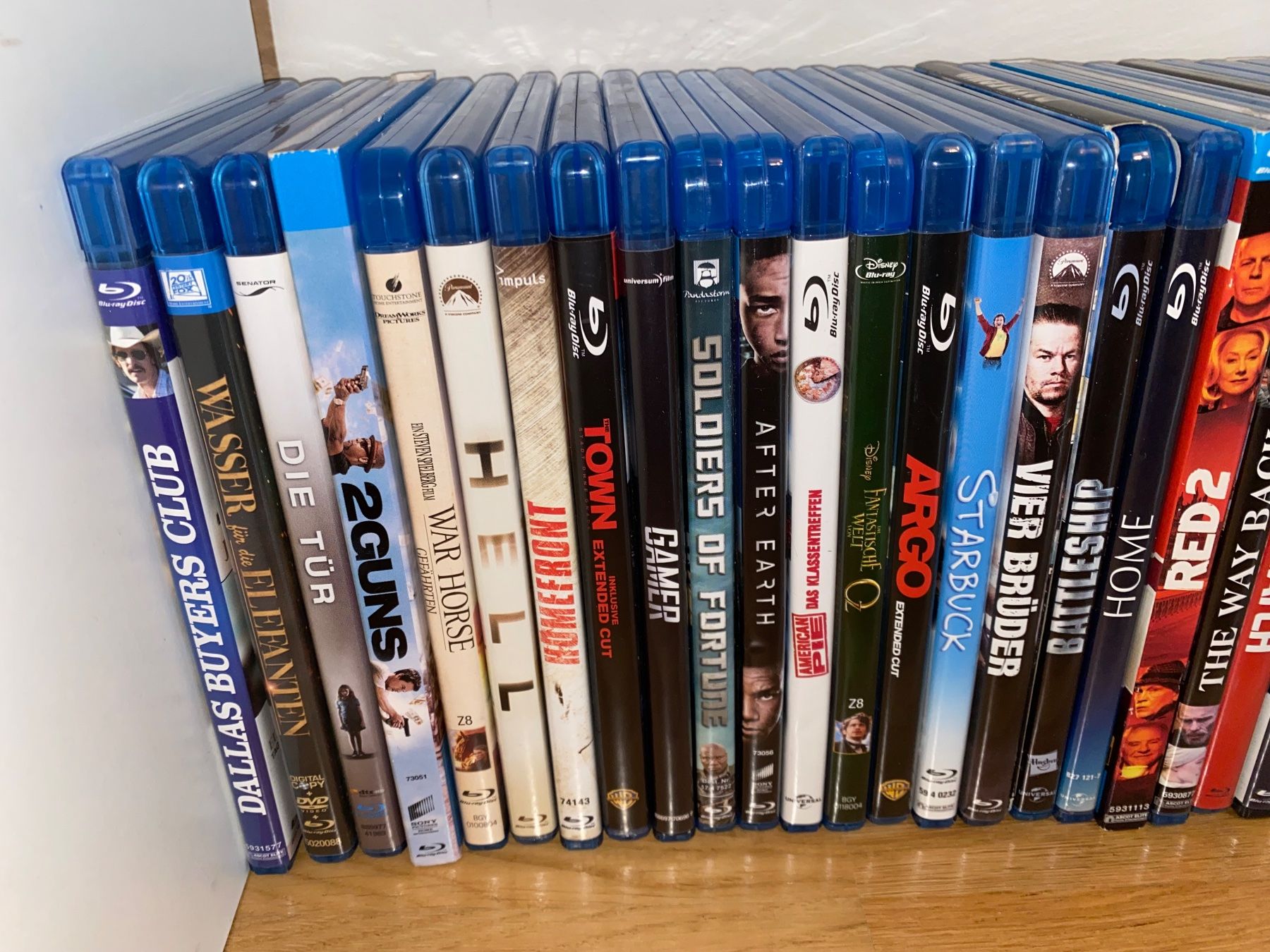 Tutti i DVDs: Blu-Ray Sammlung (47 Stück) – Usato da Rotkreuz venduto da mia_dc2r 1