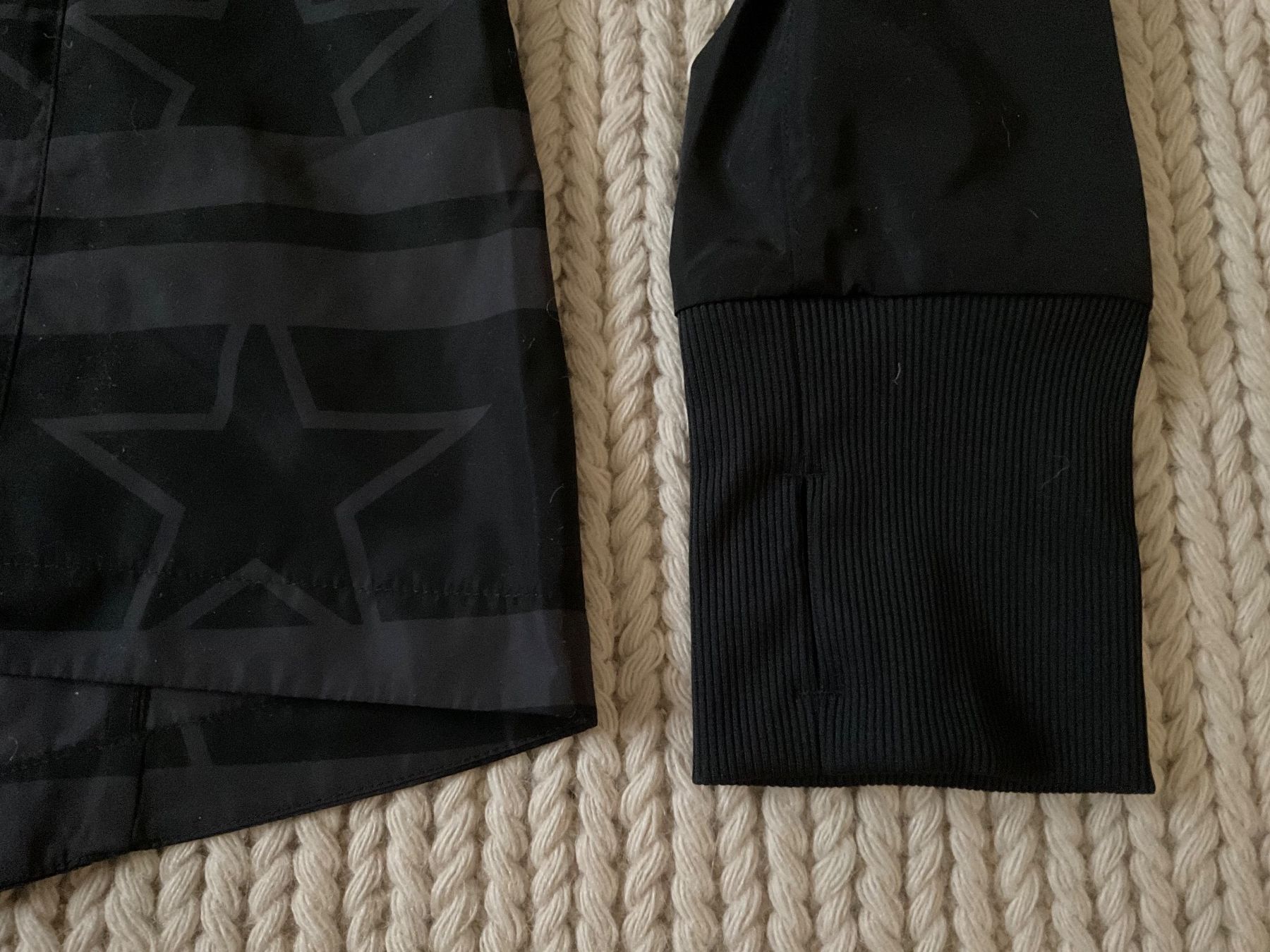Calvin Klein Jacken: Calvin Klein Performance tolle Jacke Gr.L & neuwertig – Neu (gemäss Beschreibung) aus Weiningen ZH von moon-55 7