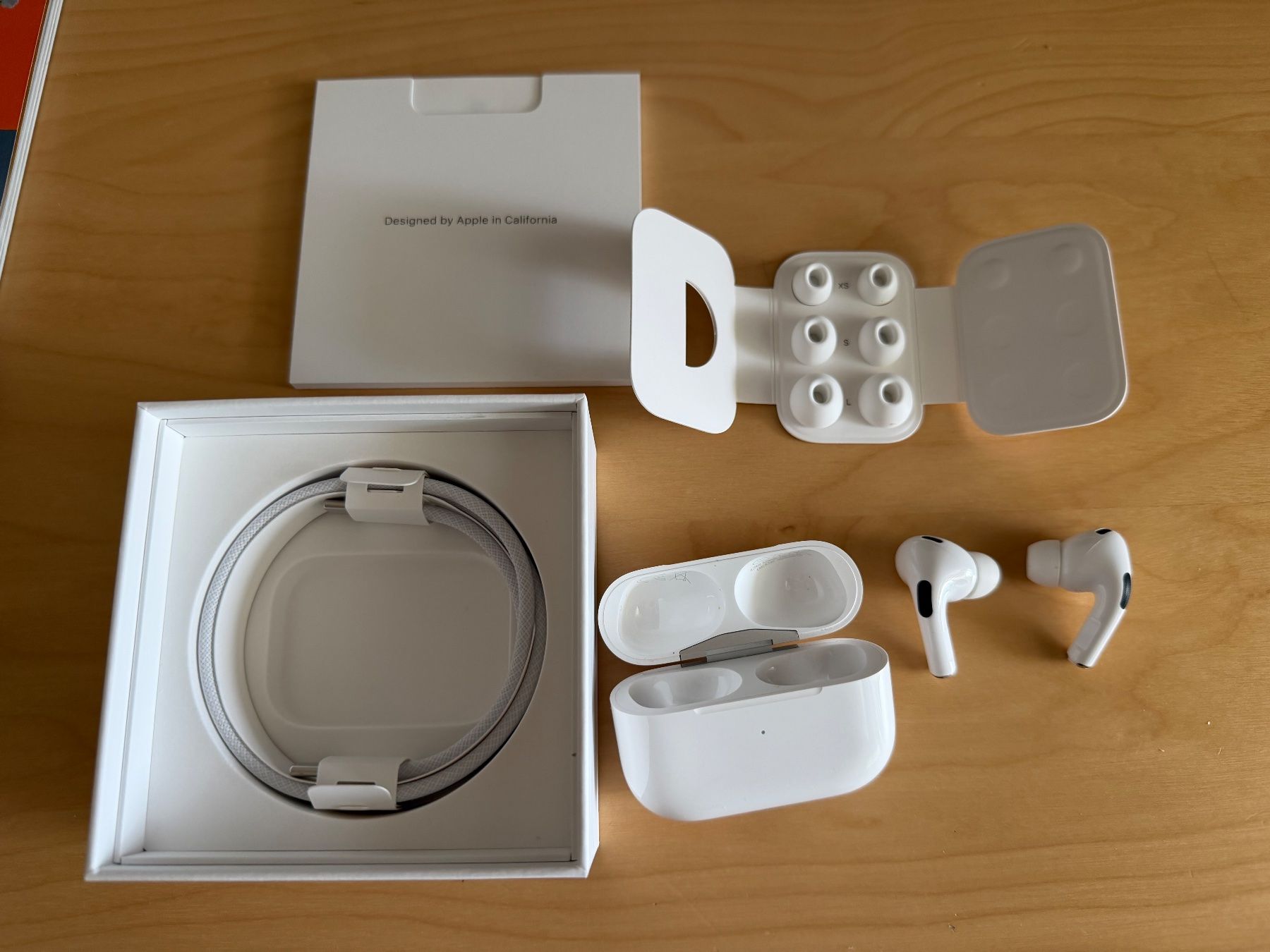 Apple Kopfhörer: Apple AirPods Pro 2. Gen USB-C – Gebraucht aus Aesch BL von Odreer 1