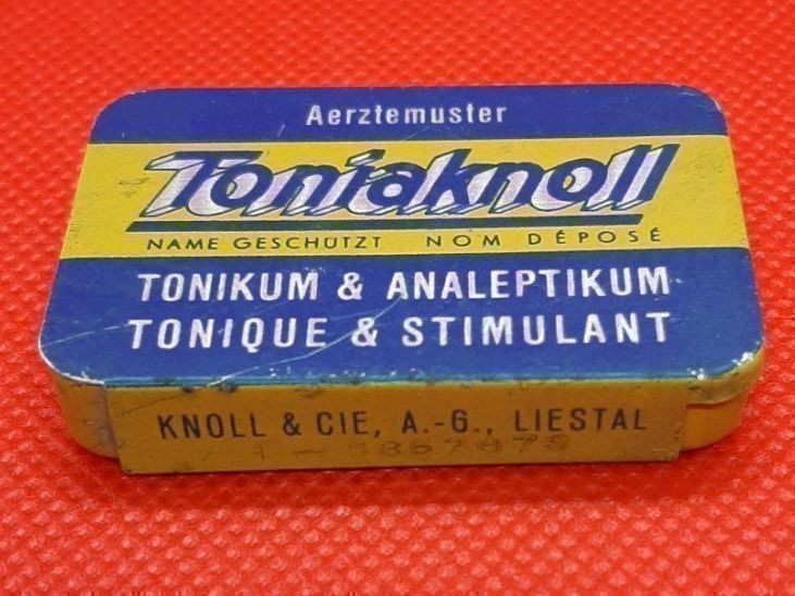 Barattoli: Kleine Alte Blech Dosen, Antike Dösli – Usato da Buchs AG venduto da Cuescu 2