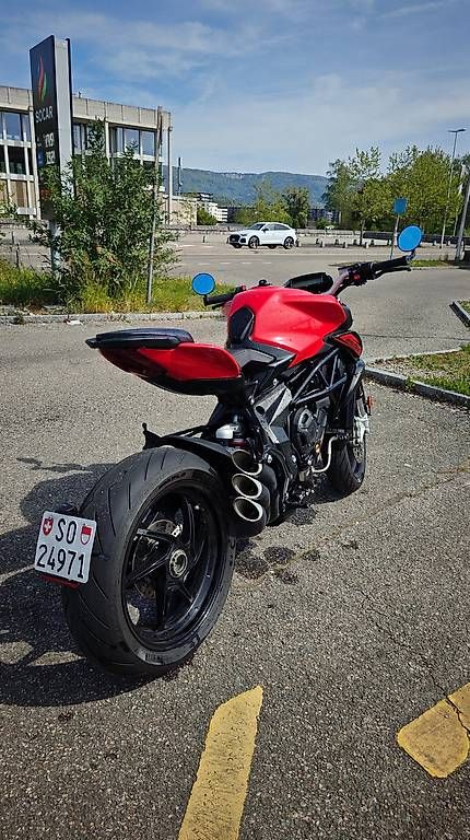 Route: Mv Agusta Brutale Rosso 800 – D'occasion à Solothurn par bor_k2fm 2