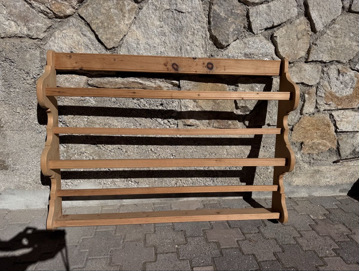 Étagères: Wandregal Holz rustikal/ Tellerhalter – D'occasion à Langnau am Albis par James126 1