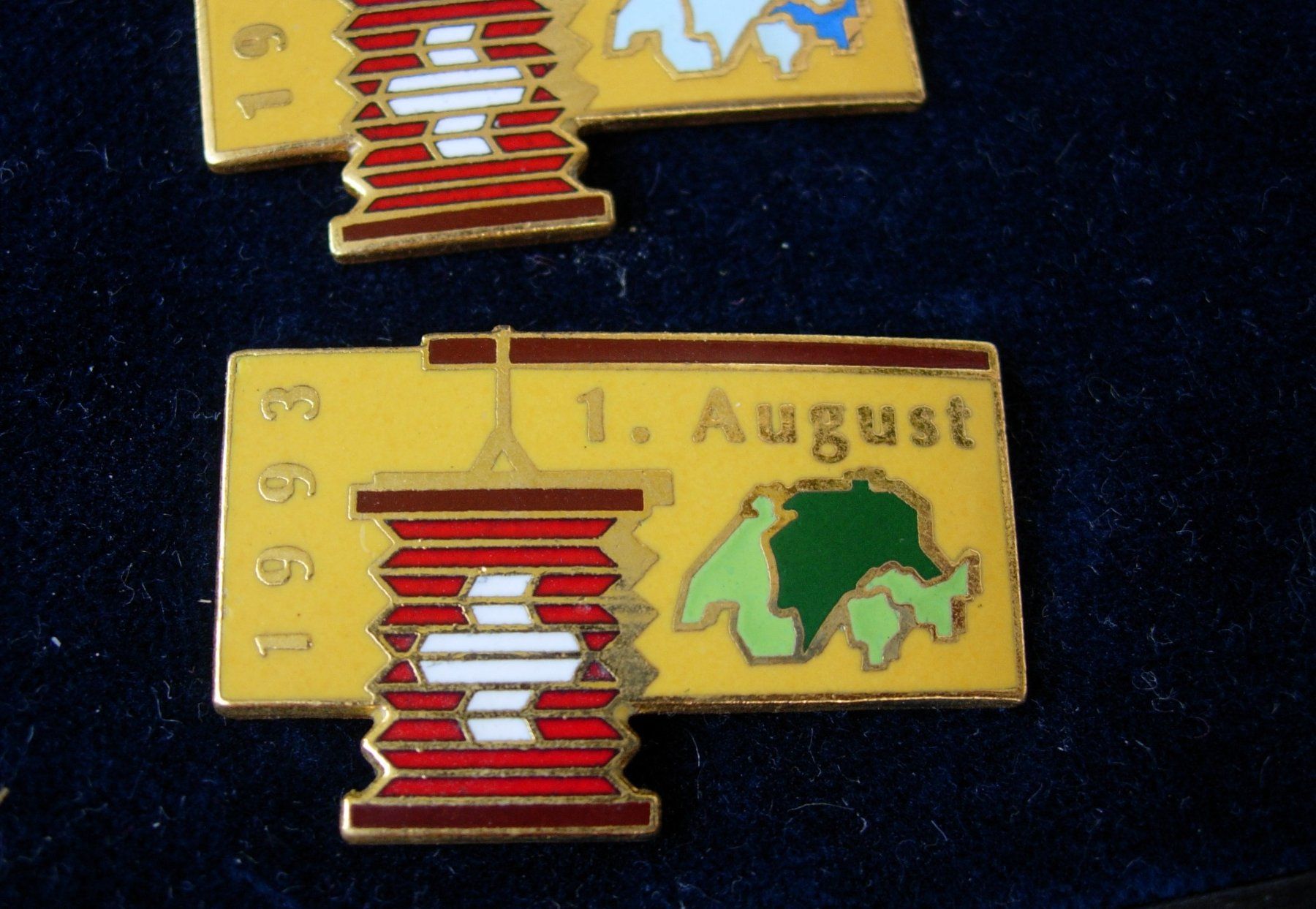 Broschen & Nadeln: 1 . AUGUST - ABZEICHEN -1993-Pins selten – Gebraucht aus Basel von Grbina64 1