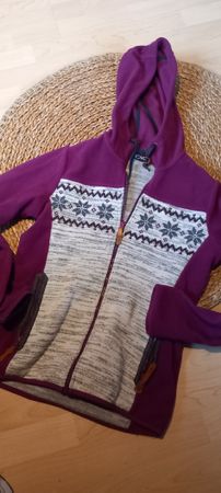 CMP Schöne Fleecejacke mit Wintermotiv Gr. 36 ( XS)