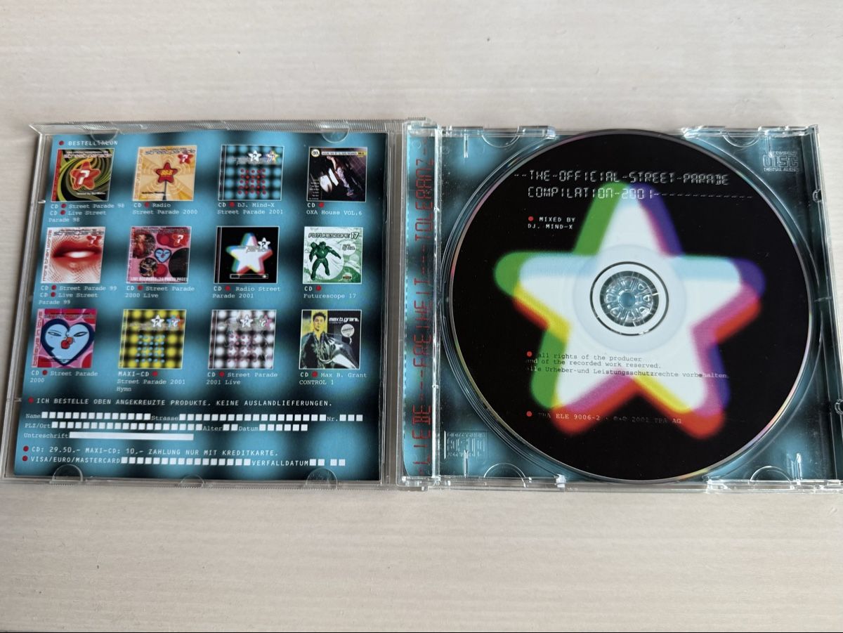 CD: Street Parade Compilation 2001 - DJ Mind-X – Usato da Oberried Brienz venduto da Chyara 2