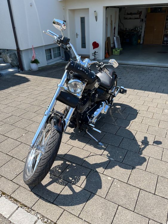 Harley Davidson FXCWC Softail Rocker C (Gebraucht) in Dozwil für CHF ...