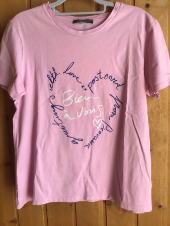 T-Shirt rosa Grösse L mit Herzprint neu