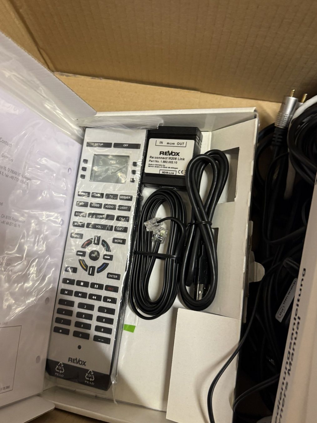 Revox Lettore multimediale & Streamer: Revox M51 Modular Audio Video System + M37 Audio Server – Usato da Gränichen venduto da Nimmersatt 8