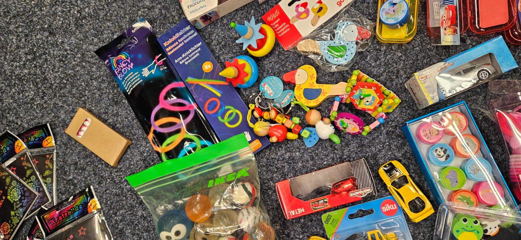 Spielzeuge: Set für Kindergeburtstage oder Adventskalender – Neu und originalverpackt aus Balgach von silvia2030 6