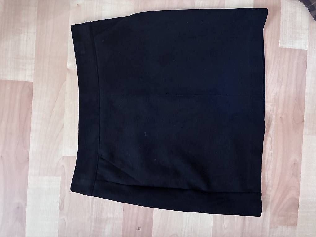Vero Moda Gonne: Faltenröcke mini Zara, Vero Moda – Usato da Rotkreuz venduto da NinaCR 2