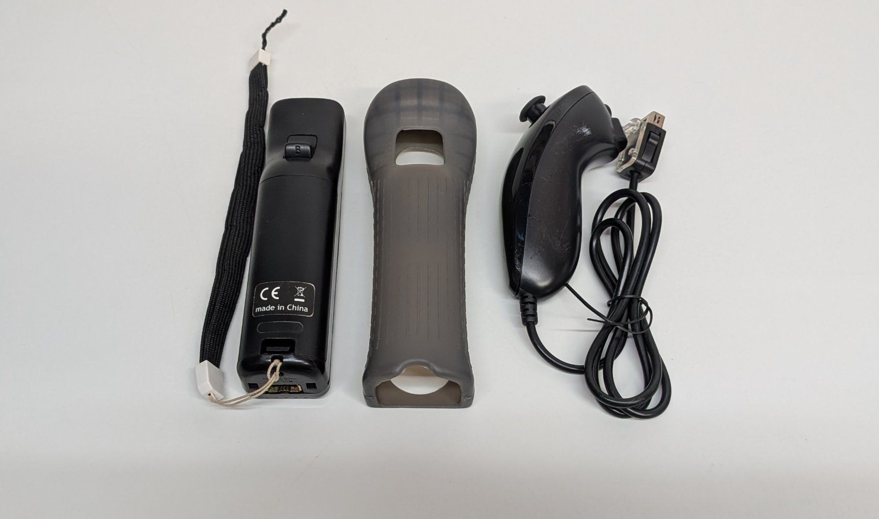 Controller: Wii Controller mit Nunchuck (Dritthersteller) – Usato da Menziken venduto da mame18 1