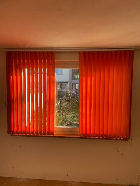 Tende da sole: Lamellenstoren Vertikal – Usato da Zürich venduto da hiljuschin