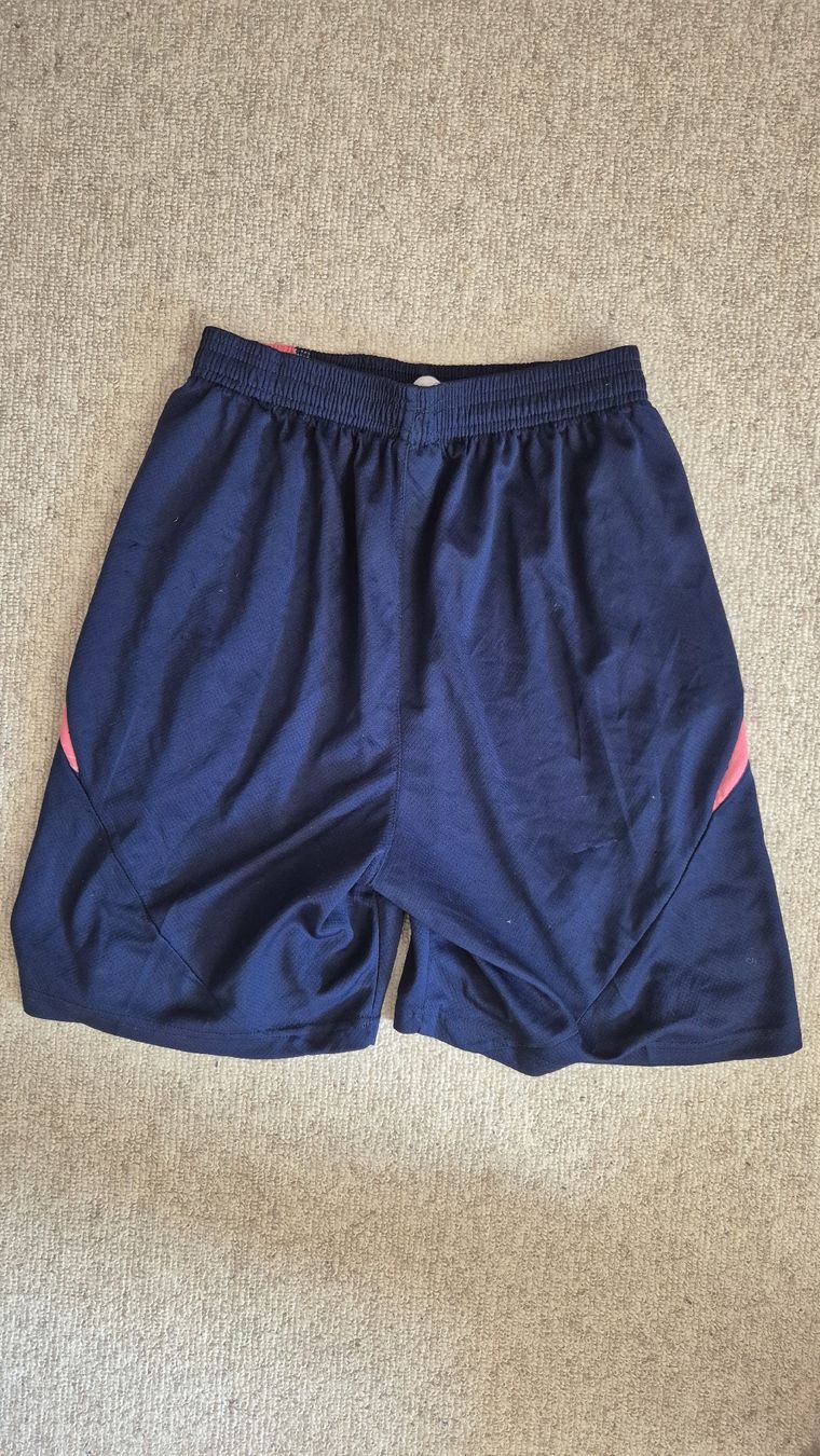 Adidas Pantaloni: Arsenal Trainigsshorts dunkelblau Grösse L – Usato da Spiegel b. Bern venduto da ast_dp6f 1