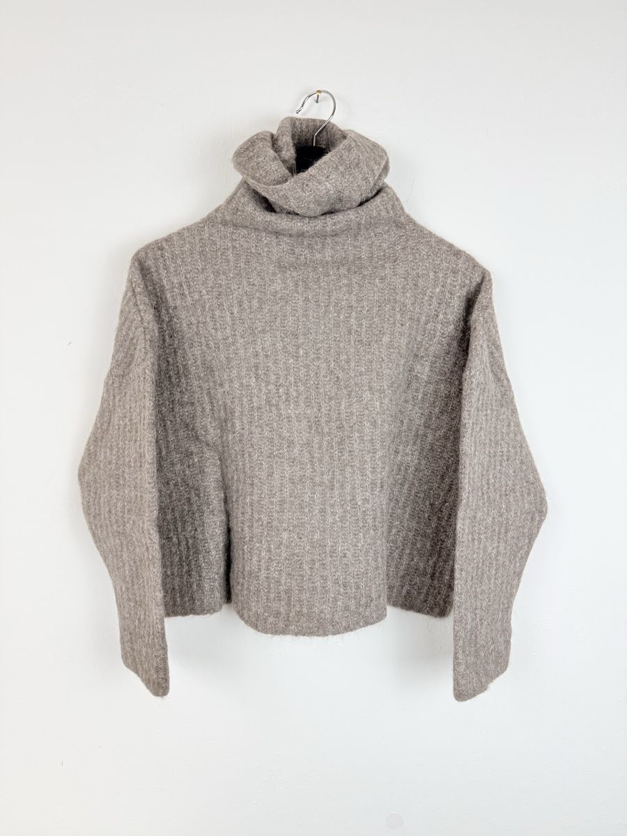 Maglioni & Felpe: 7115 by Szeki Rollkragenpullover greige Grösse M  – Usato da Basel venduto da A-Z-B 1