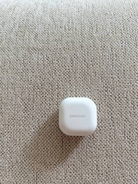 Samsung Cuffie: Samsung Galaxy Ear Buds Kopfhörer – Usato da Koblenz venduto da sam9et_