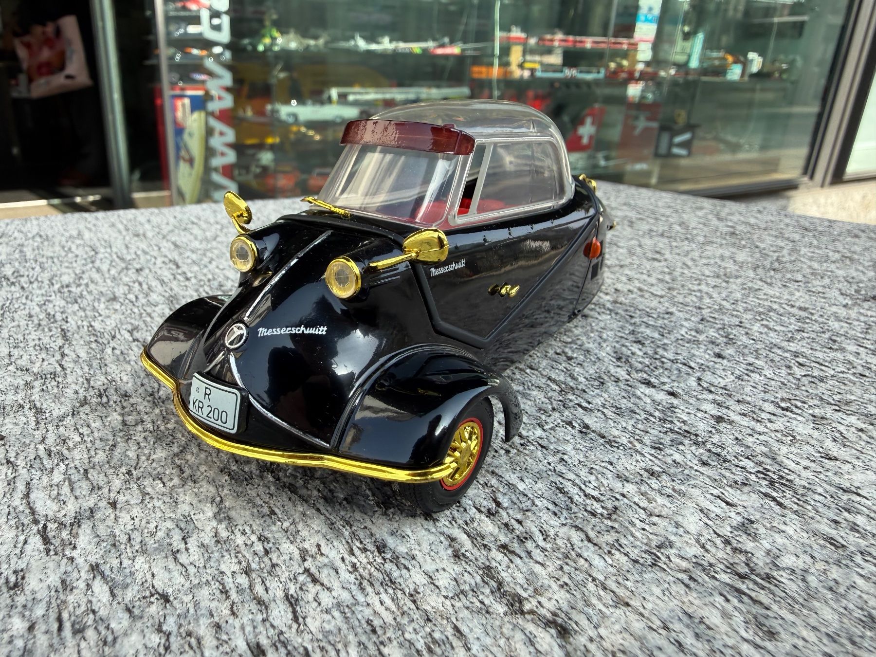 Revell Modellini d'auto: Revell Messerschmitt KR200 1:18 – Usato da Chiasso venduto da Carrara-Modellismo 7