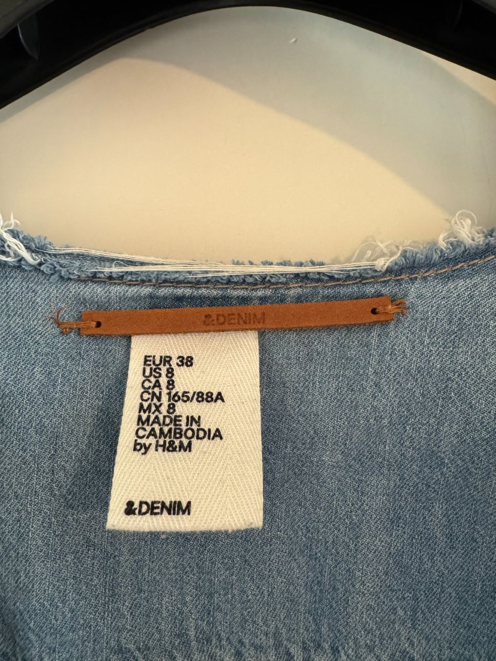 H&M Chemises: Jeans Shirt – D'occasion à Zollikon par lui_gqg9 2