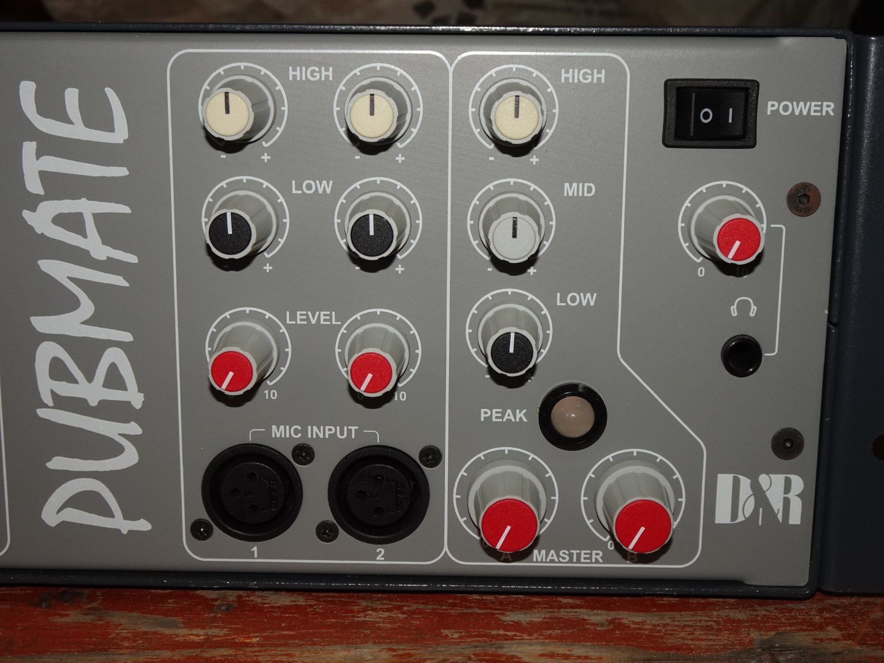 Mischpulte: PUBMATE 2-Zonen-Mixer D&R / 3HE - 19" - Mixer – Gebraucht aus Hütten von Technics01LT 3